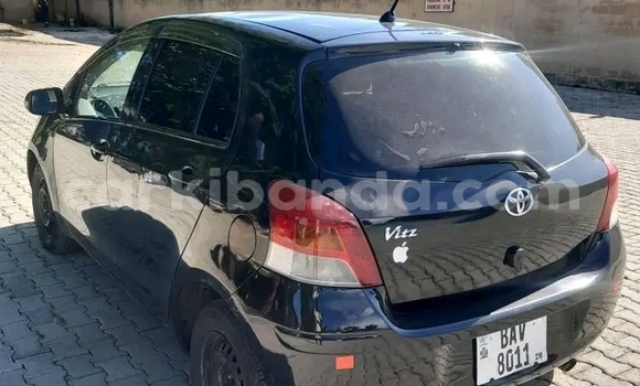 Gura Yakoze Toyota Vitz Black Imodoka i Entebbe mu Uganda Gura Yakoze Toyota Vitz Black Imodoka i Entebbe mu Uganda