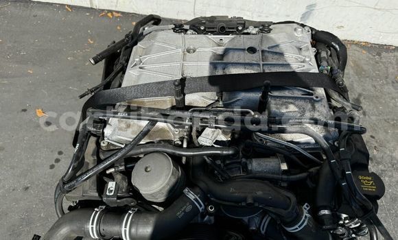 Acheter RANGE ROVER SPORT à Kampala, Ouganda Acheter RANGE ROVER SPORT à Kampala, Ouganda