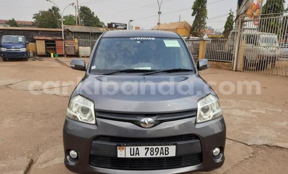 Acheter Import Voiture Toyota Sienta Autre à Kampala, Ouganda Acheter Import Voiture Toyota Sienta Autre à Kampala, Ouganda