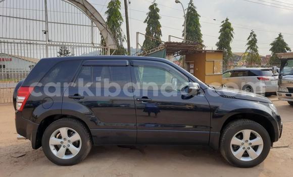 Nunua Imported Suzuki Escudo Nyeusi Gari ndani ya Kampala nchini Uganda Nunua Imported Suzuki Escudo Nyeusi Gari ndani ya Kampala nchini Uganda