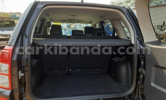 Nunua Imported Suzuki Escudo Nyeusi Gari ndani ya Kampala nchini Uganda Nunua Imported Suzuki Escudo Nyeusi Gari ndani ya Kampala nchini Uganda