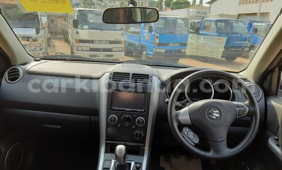 Nunua Imported Suzuki Escudo Nyeusi Gari ndani ya Kampala nchini Uganda Nunua Imported Suzuki Escudo Nyeusi Gari ndani ya Kampala nchini Uganda