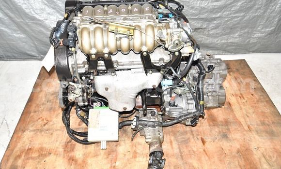 Acheter Mitsubishi Galant 6G72 à Kampala, Ouganda Acheter Mitsubishi Galant 6G72 à Kampala, Ouganda