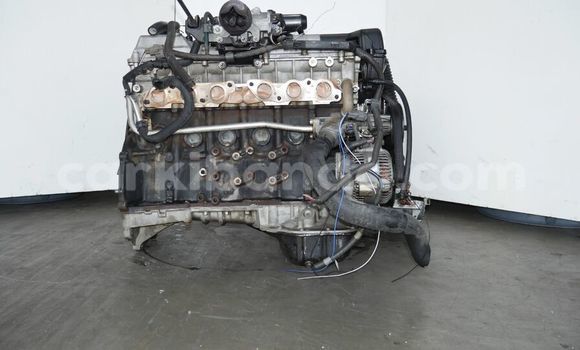 Acheter LEXUS GS300 IS300 à Kampala, Ouganda Acheter LEXUS GS300 IS300 à Kampala, Ouganda