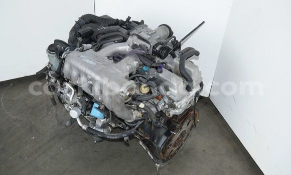 Acheter LEXUS GS300 IS300 à Kampala, Ouganda Acheter LEXUS GS300 IS300 à Kampala, Ouganda