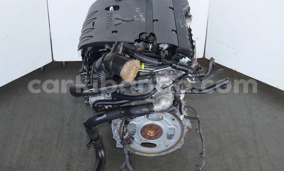 Acheter MITSUBISHI LANCER ES 2.0L à Kampala, Ouganda Acheter MITSUBISHI LANCER ES 2.0L à Kampala, Ouganda