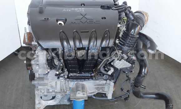 Acheter MITSUBISHI LANCER ES 2.0L à Kampala, Ouganda Acheter MITSUBISHI LANCER ES 2.0L à Kampala, Ouganda