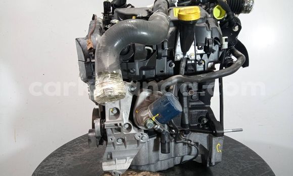 Acheter RENAULT CLIO. à Kampala, Ouganda Acheter RENAULT CLIO. à Kampala, Ouganda