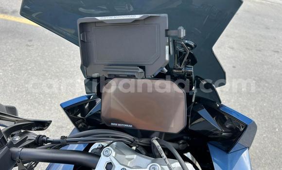 Buy Used BMW S 1000 Black Bike in Kampala in Uganda Buy Used BMW S 1000 Black Bike in Kampala in Uganda