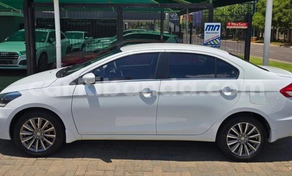 Buy Used Suzuki Ciaz White Car in Kampala in Uganda Buy Used Suzuki Ciaz White Car in Kampala in Uganda
