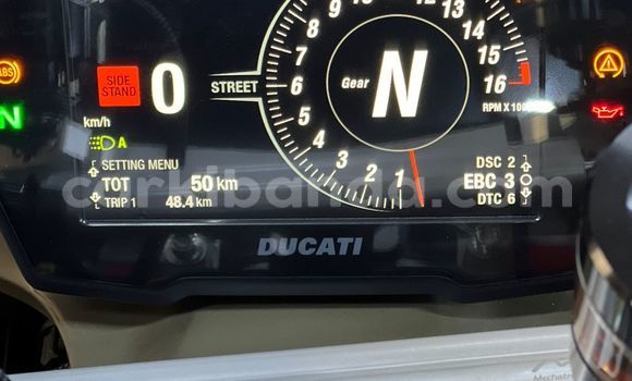 Buy Used Ducati Panigale Red Bike in Kampala in Uganda Buy Used Ducati Panigale Red Bike in Kampala in Uganda