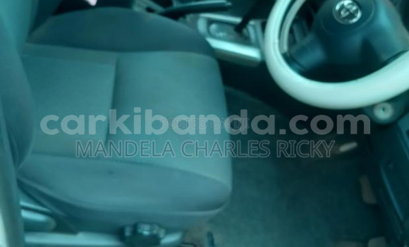 Buy Used Toyota RAV4 White Car in Adjumani in Northern Buy Used Toyota RAV4 White Car in Adjumani in Northern