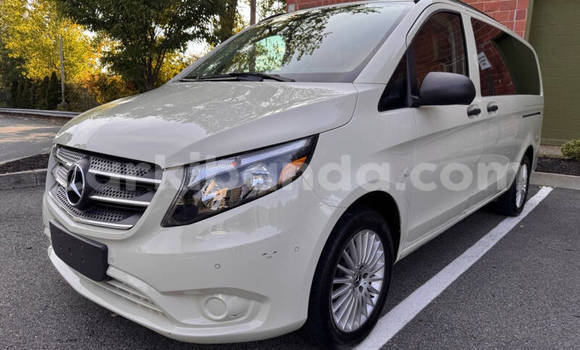 Buy Used Mercedes‒Benz Vito White Car in Kampala in Uganda Buy Used Mercedes‒Benz Vito White Car in Kampala in Uganda