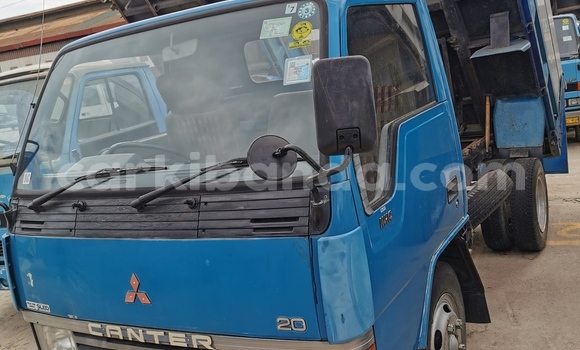 Buy Used Mitsubishi 3000 GT Blue Car in Kampala in Uganda Buy Used Mitsubishi 3000 GT Blue Car in Kampala in Uganda