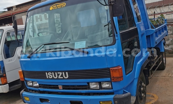 Buy Import Isuzu FTR 850 Blue Truck in Kampala in Uganda