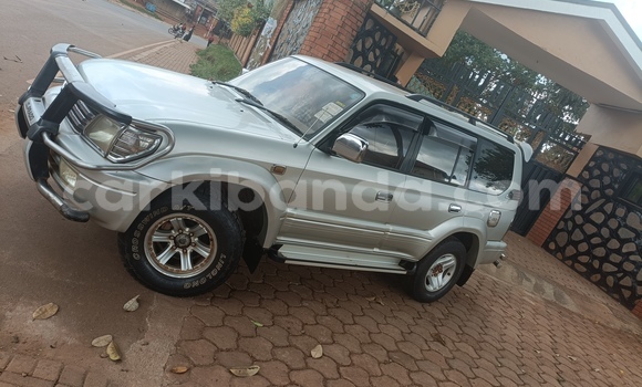 Buy Used Toyota Land Cruiser Silver Car in Lugazi in Central
