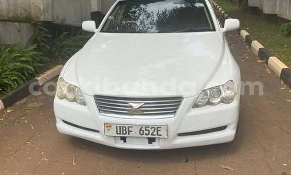 Buy Used Toyota Mark X White Car in Kampala in Uganda