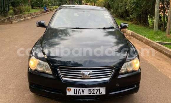 Gura Yakoze Toyota Mark X Black Imodoka i Kampala mu Uganda Gura Yakoze Toyota Mark X Black Imodoka i Kampala mu Uganda