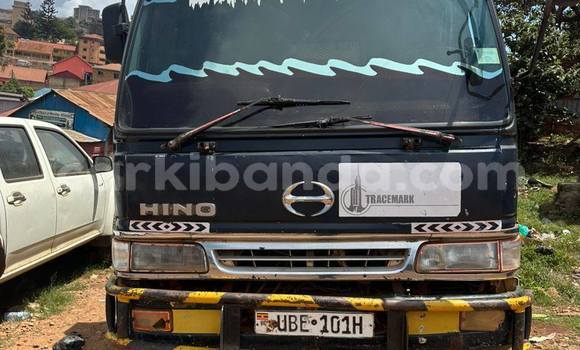 Buy Used Hino 300 Series Black Truck in Kampala in Uganda Buy Used Hino 300 Series Black Truck in Kampala in Uganda