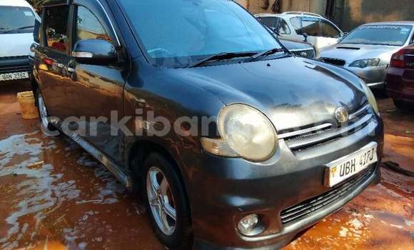 Buy Used Toyota Sienta Other Car in Kampala in Uganda