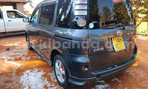 Buy Used Toyota Sienta Other Car in Kampala in Uganda Buy Used Toyota Sienta Other Car in Kampala in Uganda