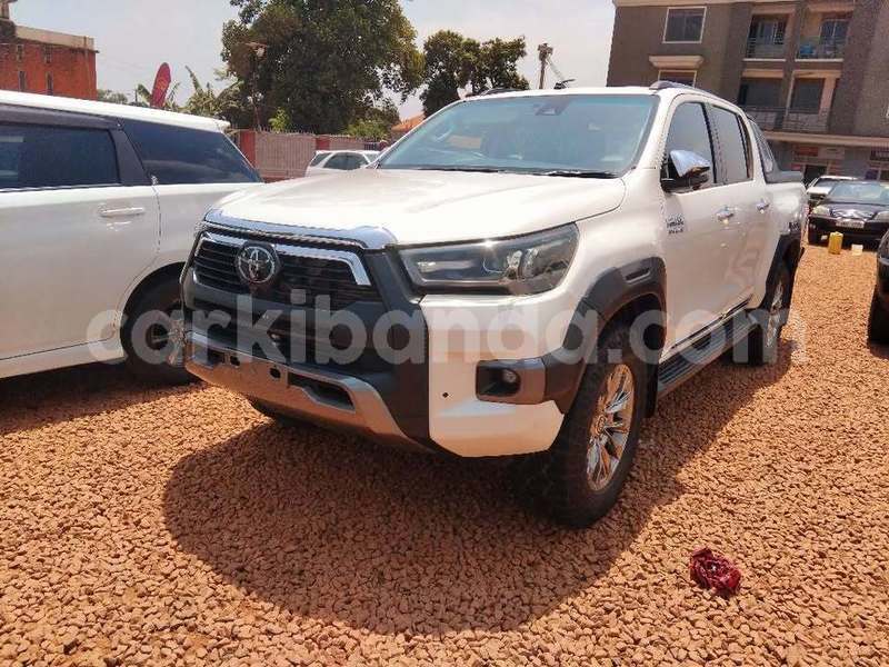 Big with watermark toyota hilux uganda kampala 22824