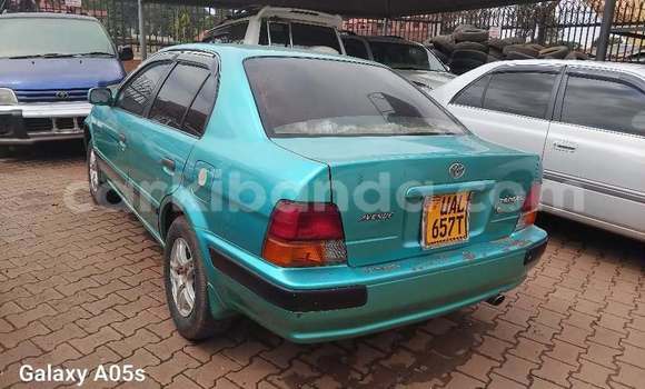 Acheter Occasion Voiture Toyota Corsa Vert à Kampala, Ouganda Acheter Occasion Voiture Toyota Corsa Vert à Kampala, Ouganda