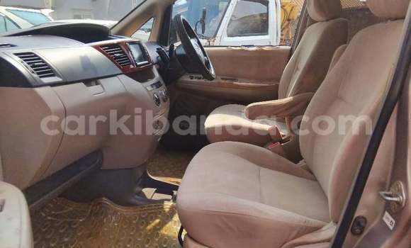 Acheter Occasion Voiture Toyota Noah Autre à Kampala, Ouganda Acheter Occasion Voiture Toyota Noah Autre à Kampala, Ouganda