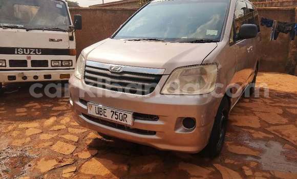 Acheter Occasion Voiture Toyota Noah Autre à Kampala, Ouganda Acheter Occasion Voiture Toyota Noah Autre à Kampala, Ouganda