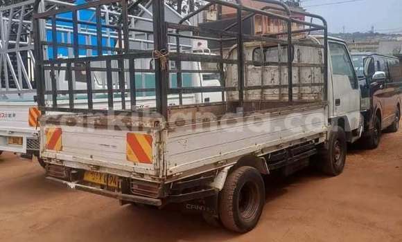 Buy Used Mitsubishi Carisma Other Car in Kampala in Uganda Buy Used Mitsubishi Carisma Other Car in Kampala in Uganda