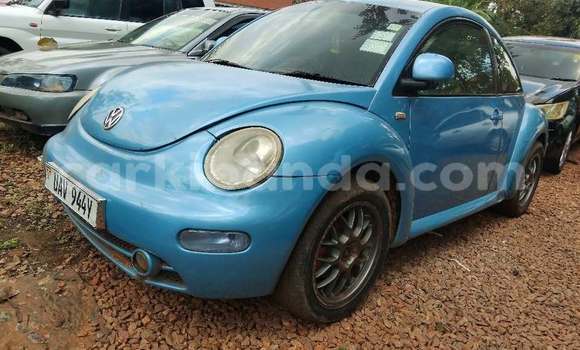Acheter Occasion Voiture Volkswagen Beetle Bleu à Kampala, Ouganda Acheter Occasion Voiture Volkswagen Beetle Bleu à Kampala, Ouganda