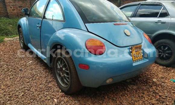 Acheter Occasion Voiture Volkswagen Beetle Bleu à Kampala, Ouganda Acheter Occasion Voiture Volkswagen Beetle Bleu à Kampala, Ouganda