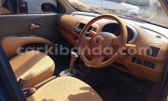 Acheter Occasion Voiture Nissan March Bleu à Kampala, Ouganda Acheter Occasion Voiture Nissan March Bleu à Kampala, Ouganda