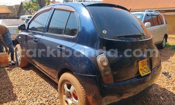 Acheter Occasion Voiture Nissan March Bleu à Kampala, Ouganda Acheter Occasion Voiture Nissan March Bleu à Kampala, Ouganda