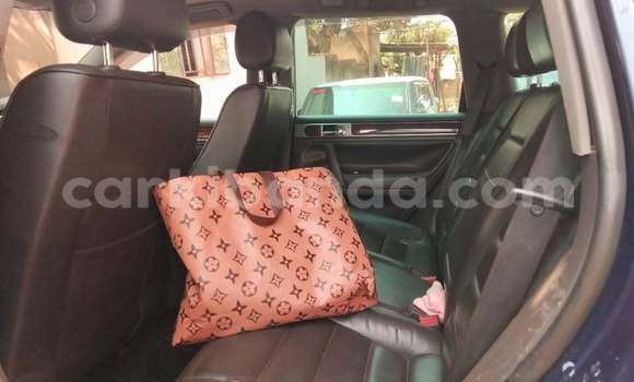 Buy Used Volkswagen Touareg Blue Car in Kampala in Uganda Buy Used Volkswagen Touareg Blue Car in Kampala in Uganda