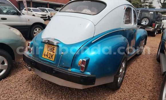 Acheter Occasion Voiture Peugeot 201 Bleu à Kampala, Ouganda Acheter Occasion Voiture Peugeot 201 Bleu à Kampala, Ouganda