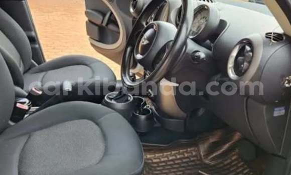 Acheter Occasion Voiture MINI Cabrio Autre à Kampala, Ouganda Acheter Occasion Voiture MINI Cabrio Autre à Kampala, Ouganda