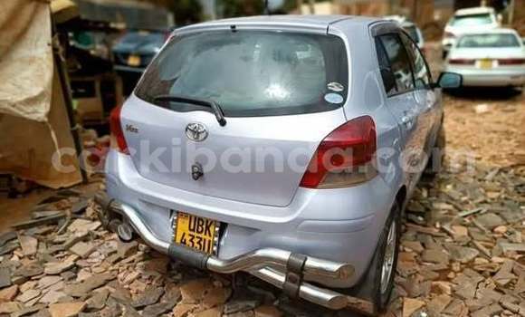 Acheter Occasion Voiture Toyota Vitz Autre à Kampala, Ouganda Acheter Occasion Voiture Toyota Vitz Autre à Kampala, Ouganda