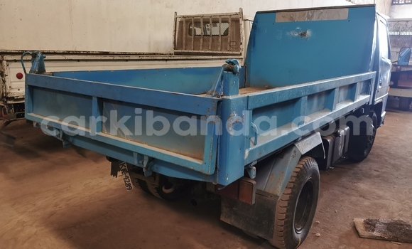 Buy Import Isuzu FTR 850 Blue Truck in Kampala in Uganda