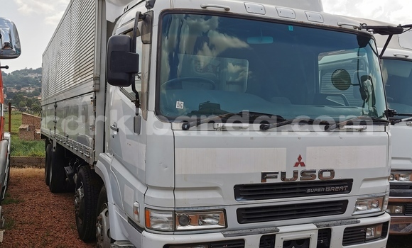 Buy Import Mitsubishi L400 White Truck in Kampala in Uganda
