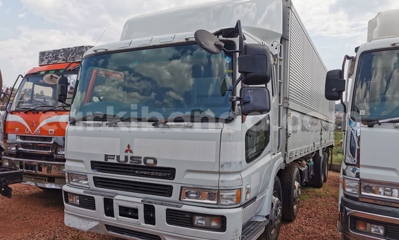 Buy Import Mitsubishi L400 White Truck in Kampala in Uganda Buy Import Mitsubishi L400 White Truck in Kampala in Uganda