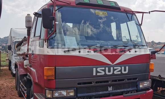 Buy Import Isuzu Bighorn Red Truck in Kampala in Uganda Buy Import Isuzu Bighorn Red Truck in Kampala in Uganda