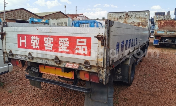 Gura Imported Hino Ranger White Ikamyo i Kampala mu Uganda