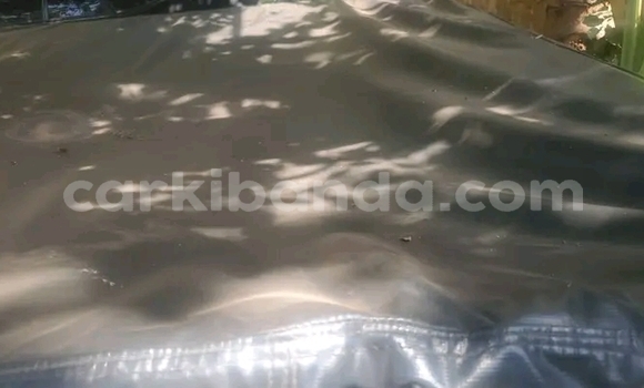 Buy Used Toyota Hilux White Car in Bundibugyo in Western