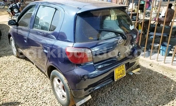 Gura Yakoze Toyota Vitz Other Imodoka i Bugembe mu Eastern Gura Yakoze Toyota Vitz Other Imodoka i Bugembe mu Eastern