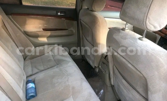 Buy Used Toyota Mark II White Car in Bugiri in Eastern