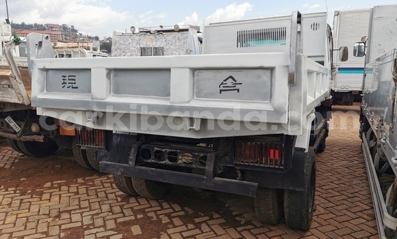 Buy Import Fuso Fighter White Truck in Kampala in Uganda Buy Import Fuso Fighter White Truck in Kampala in Uganda