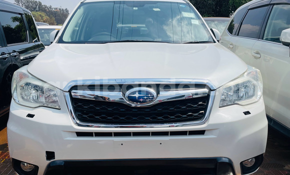 Gura Imported Subaru Forester White Imodoka i Kampala mu Uganda