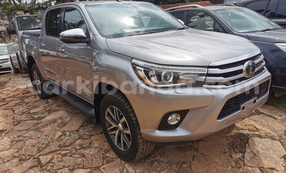 Buy Import Toyota Hilux Silver Car in Kampala in Uganda Buy Import Toyota Hilux Silver Car in Kampala in Uganda