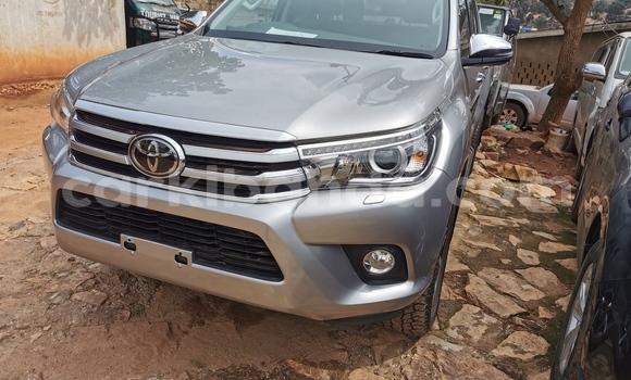 Buy Import Toyota Hilux Silver Car in Kampala in Uganda Buy Import Toyota Hilux Silver Car in Kampala in Uganda